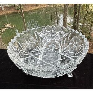High Quality Lead Crystal Flowers 3 Footed Dish Bowl Bowl Beautiful! -A14
